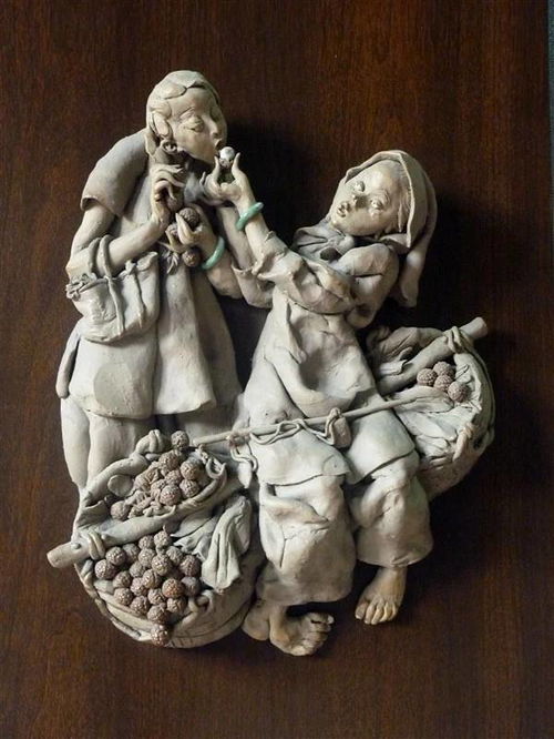 濃郁鄉情撲面來 為萬兆泉的雕塑作品稱奇叫好 1