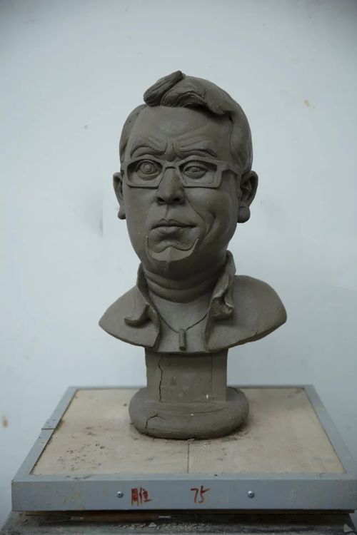 2021畢業(yè)季推介中央美院雕塑系第六工作室本科畢業(yè)作品 王欽正
