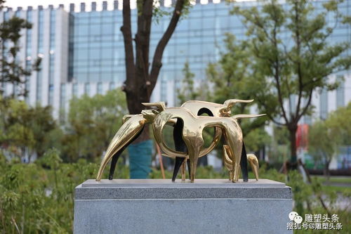 滴水湖中國(guó)名家主題雕塑園正式開園 附100件作品圖片